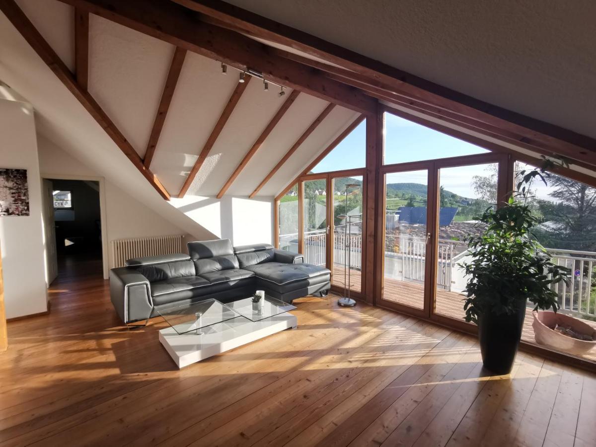 Апартаменты Haus Fleur Нойштадт-ан-дер-Вайнштрасе Экстерьер фото